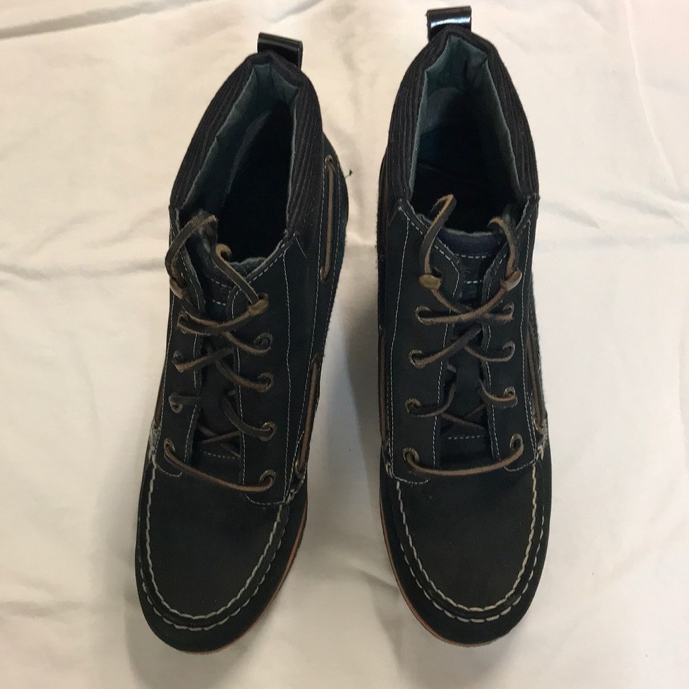 Sperry wedges